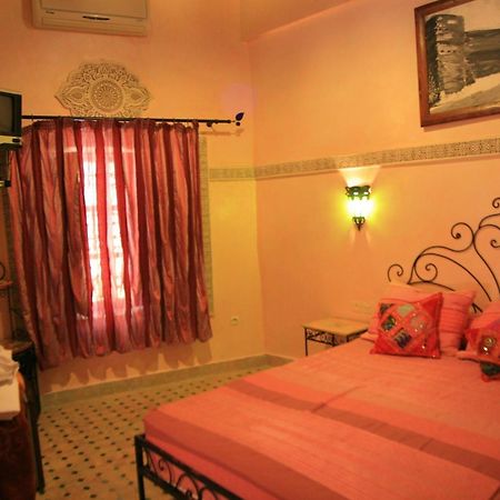 Riad Anass Al Ouali Fes Luaran gambar